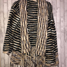Load image into Gallery viewer, POL KNIT SWEATER-WOOD
